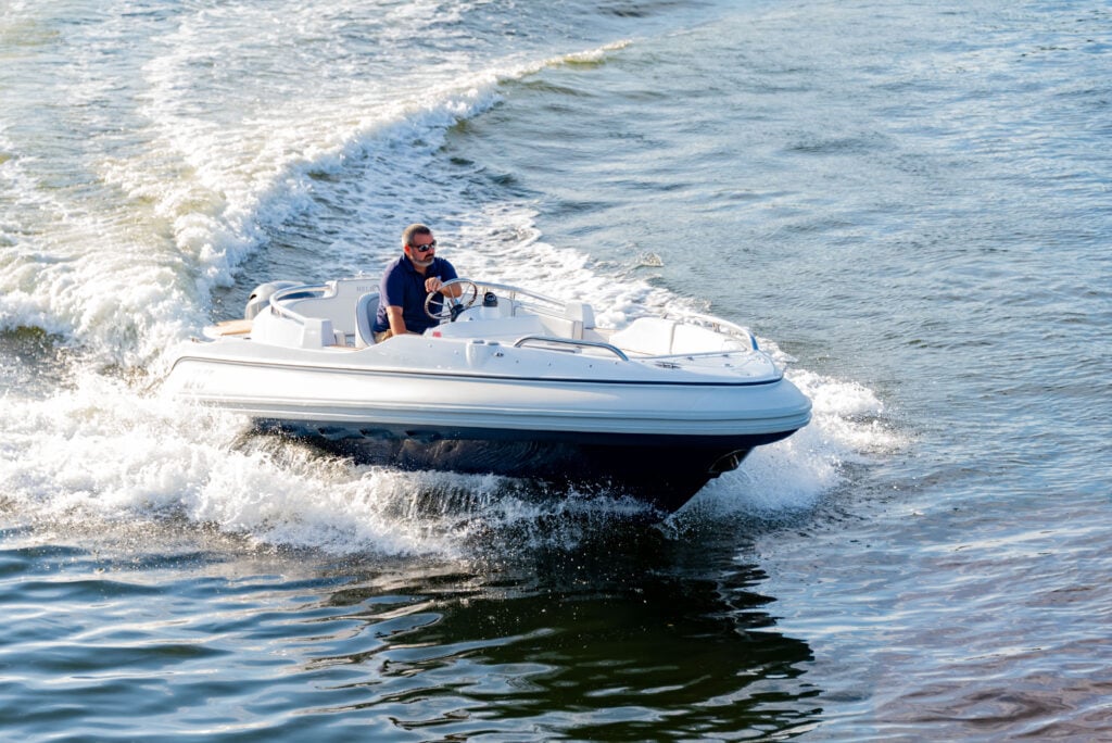 19' 2006 Novurania RHIB