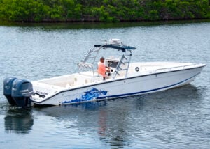 35' 2005 Marlin Sportfish