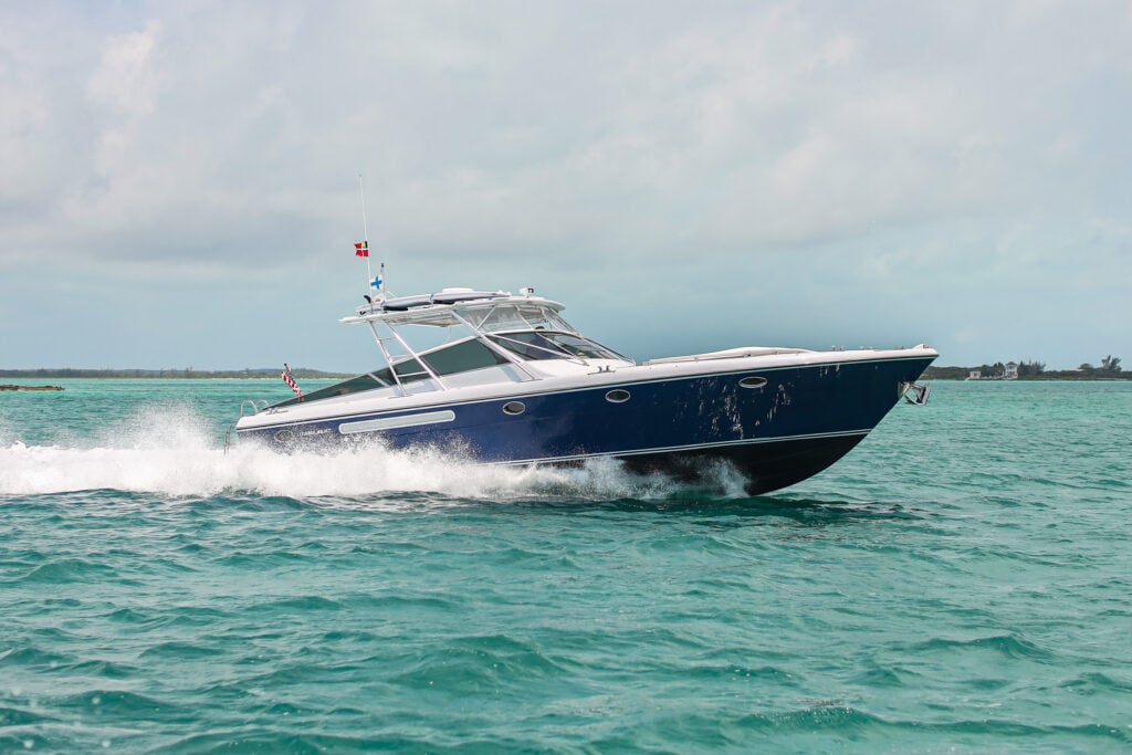 46' 1995 Itama Custom Performance "Prana"