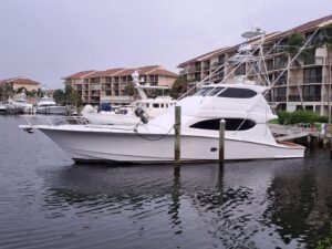 68' 2006 Hatteras - "Mary Rose"
