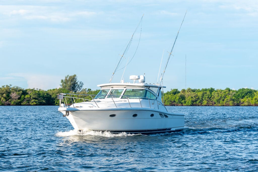 2002 38' Tiara